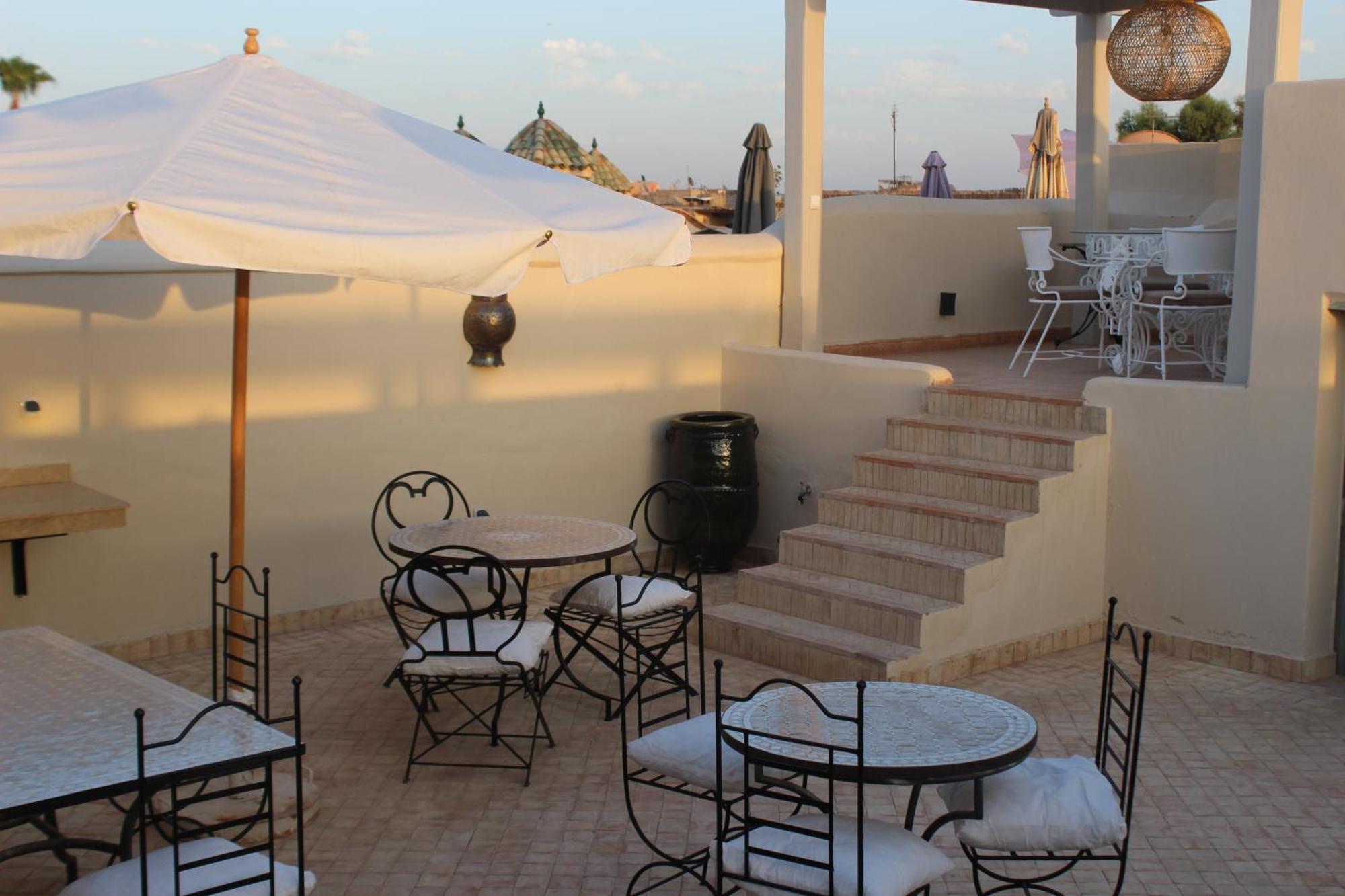 Gasthof Emberiza Sahari 4*